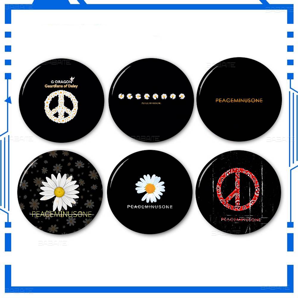 Peat Pellet Tray - P-P-Peaceminusones 로고 58mm 수제 브로치 만화